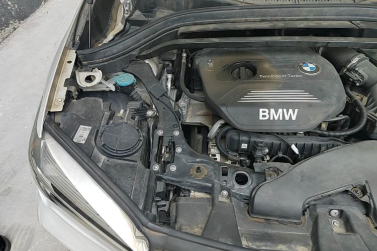 BMW X1 2017 #23 BMW X1 2017 immagine di auto #23