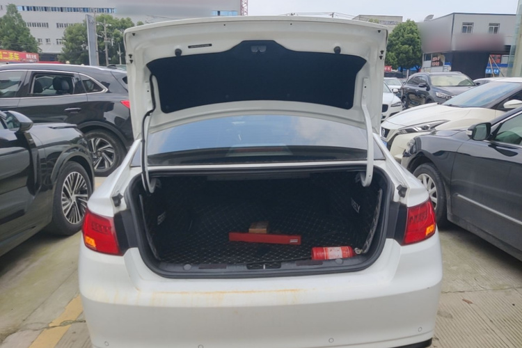 GEELY Emgrand GL 2020 #19 GEELY Emgrand GL 2020 immagine di auto #19