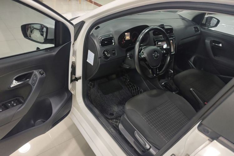 Volkswagen Polo 2018 #16 Volkswagen Polo 2018 car image #16