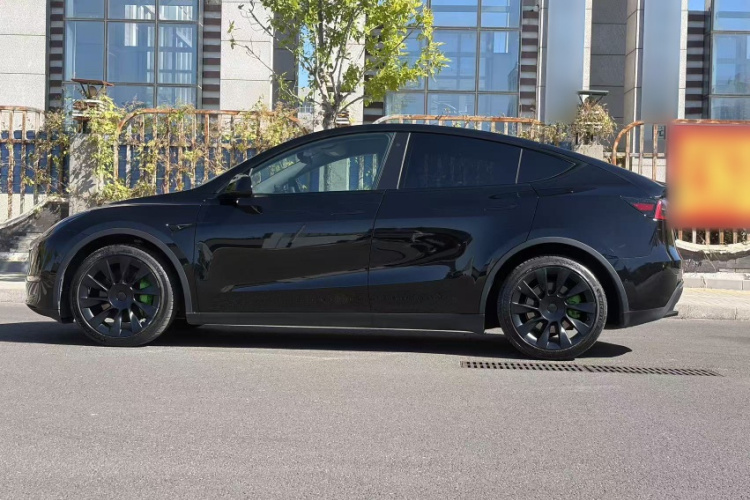 Tesla Model Y 2021 #4 Tesla Model Y 2021 image de voiture #4