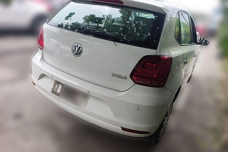 Volkswagen Polo 2016 car image #7