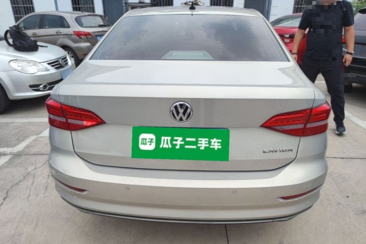 Volkswagen Lavida 2019 #6 Volkswagen Lavida 2019 car image #6