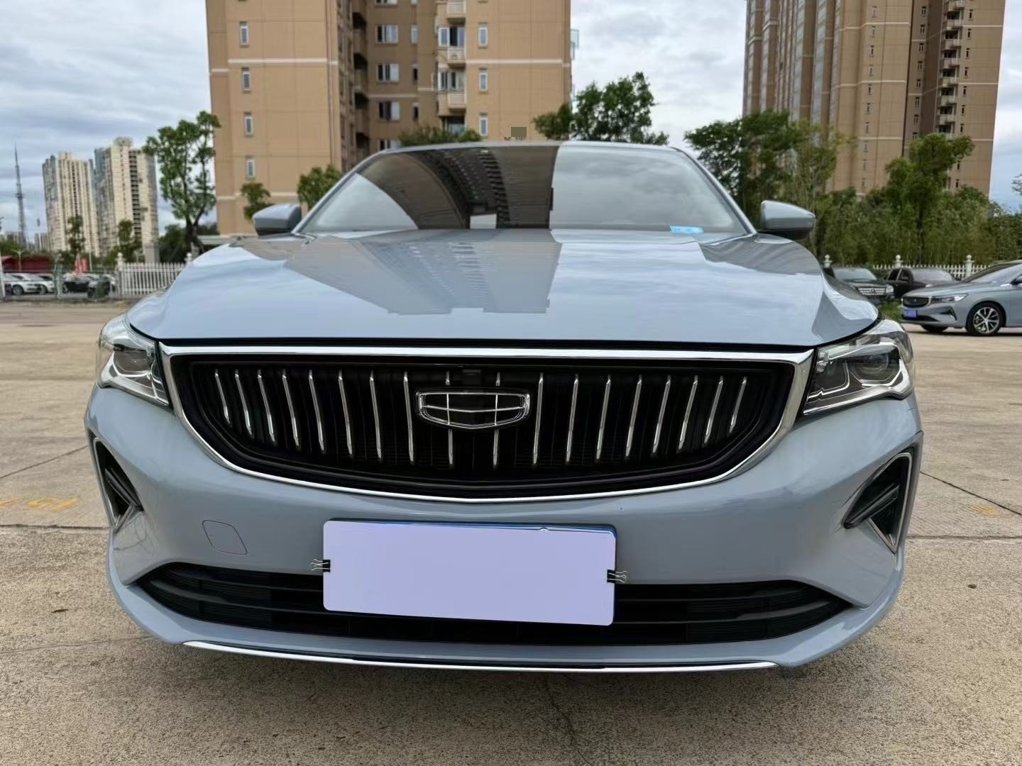 GEELY Emgrand 2024 car image #2