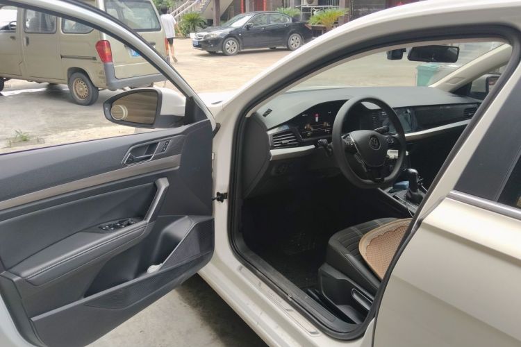 Volkswagen Lavida 2022 car image #9