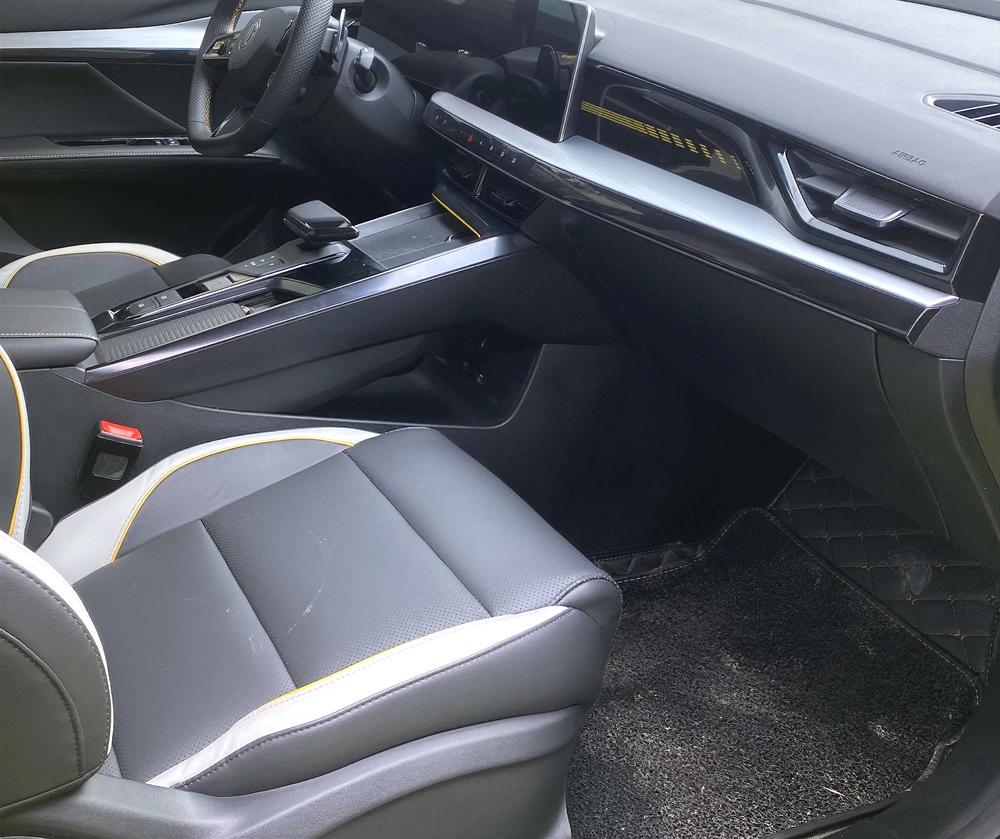 MG 5 Scorpio 2022 car image #4