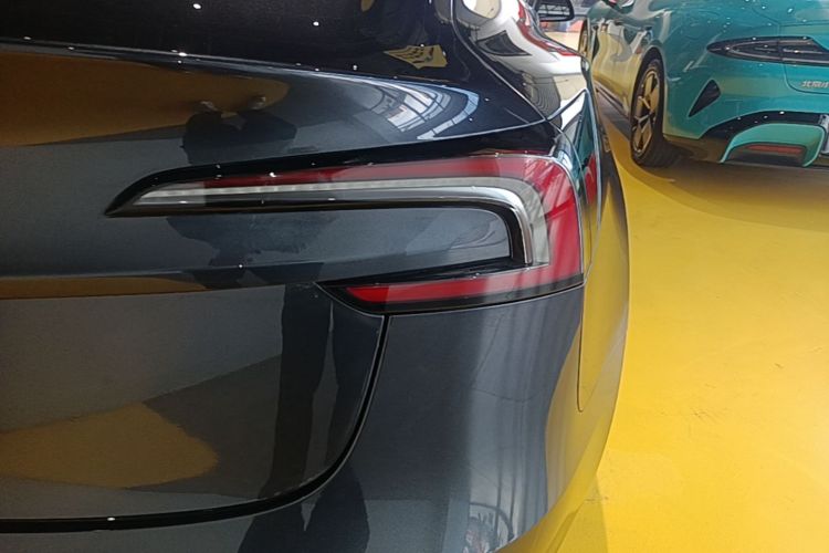 Tesla Model 3 2024 #8 Tesla Model 3 2024 car image #8