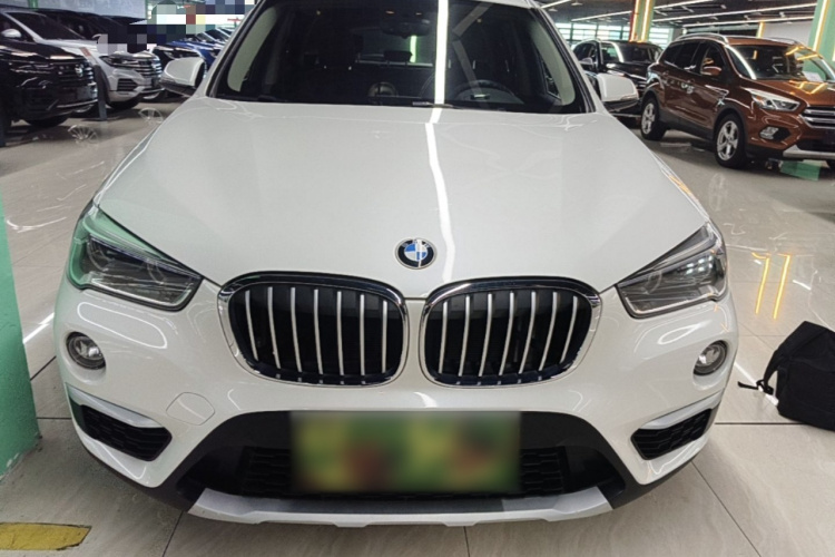 BMW X1 2019 #3 BMW X1 2019 car image #3