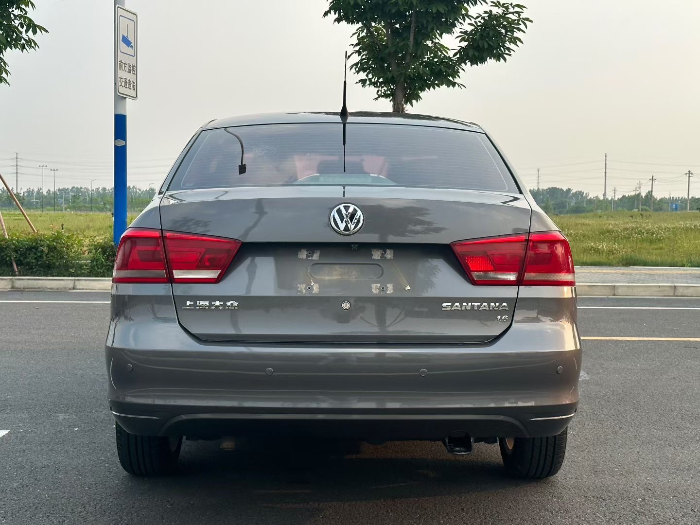 Volkswagen Santana 2014 car image #7