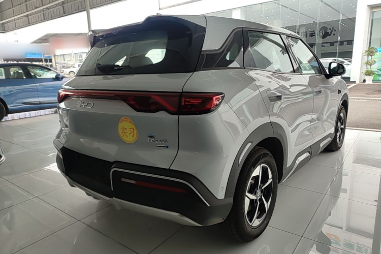 BYD YuanUP 2026 car image #7