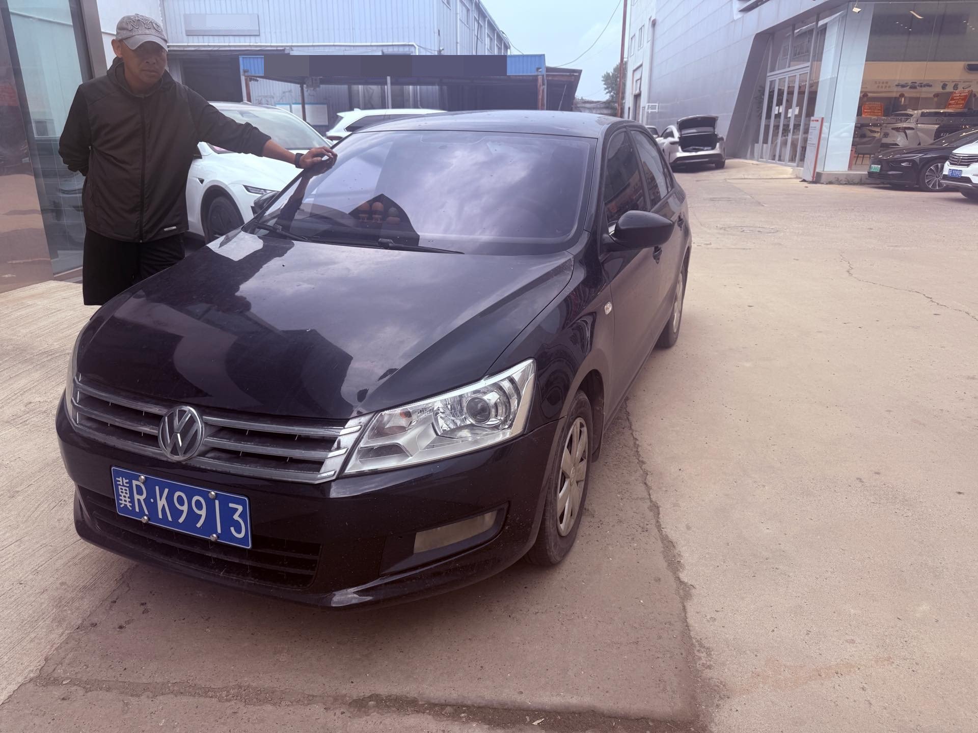 Volkswagen Santana 2015 car image 
