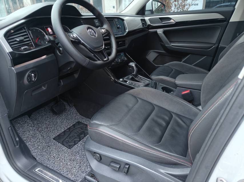 Volkswagen Tayron 2020 car image #9