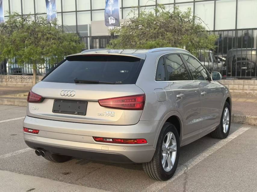 Audi Q3 2018 #4 Audi Q3 2018 car image #4