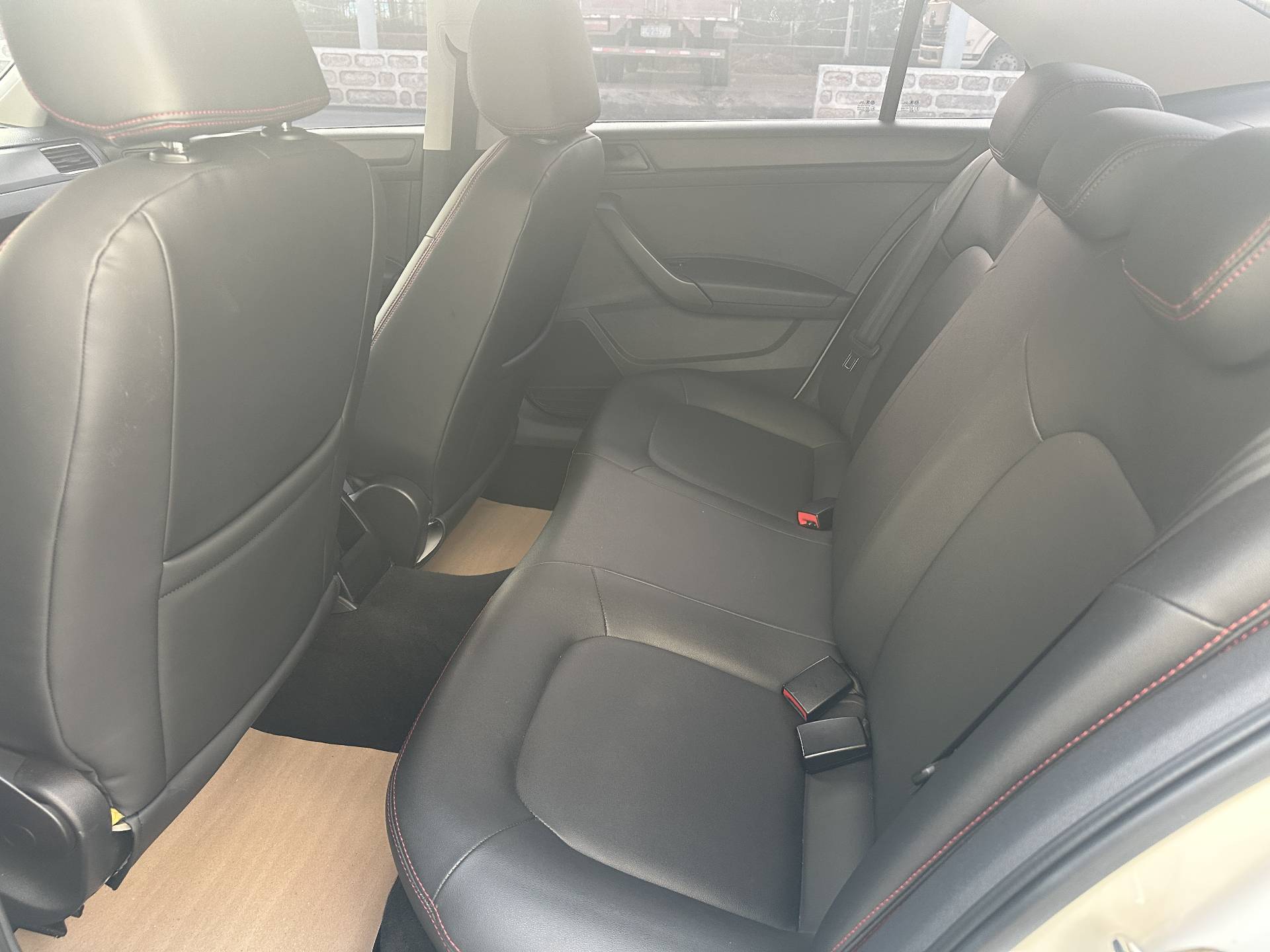 Volkswagen Santana 2017 #6 Volkswagen Santana 2017 car image #6