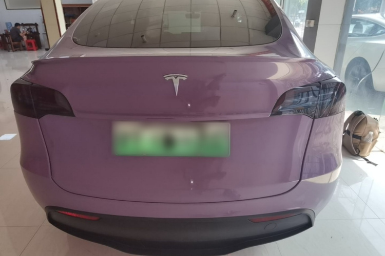 Tesla Model Y 2021 #6 Tesla Model Y 2021 car image #6