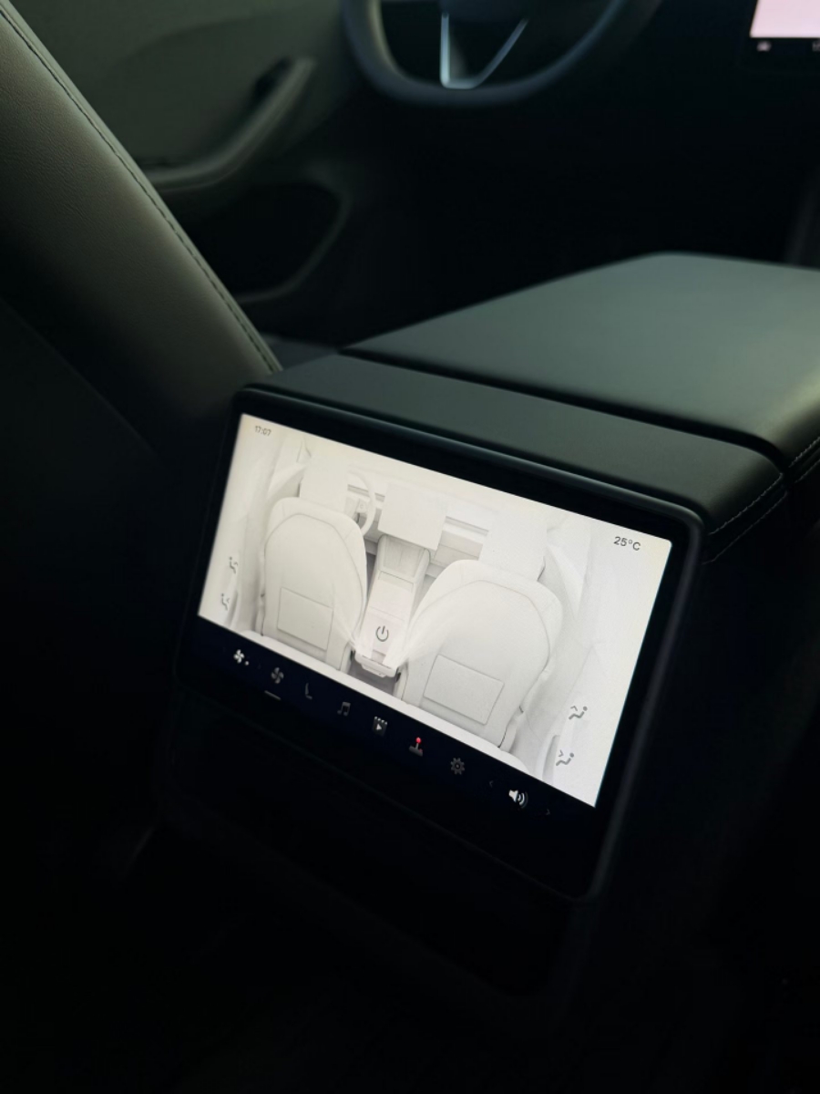 Tesla Model 3 2026 #5 Tesla Model 3 2026 car image #5
