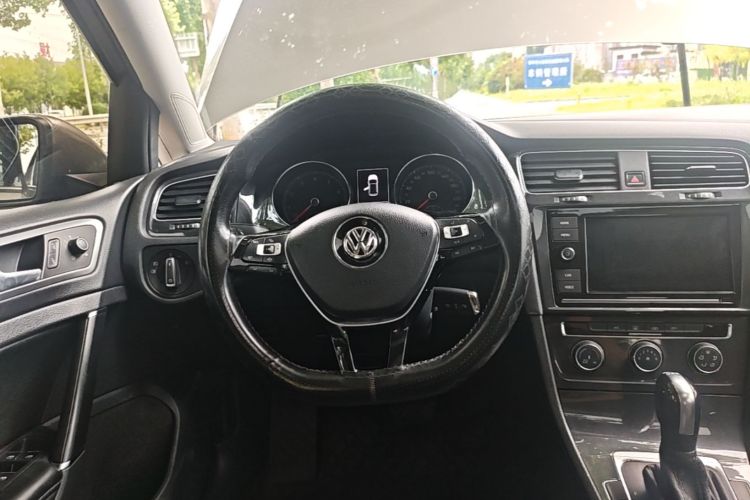 Volkswagen Golf 2019 #11 Volkswagen Golf 2019 car image #11