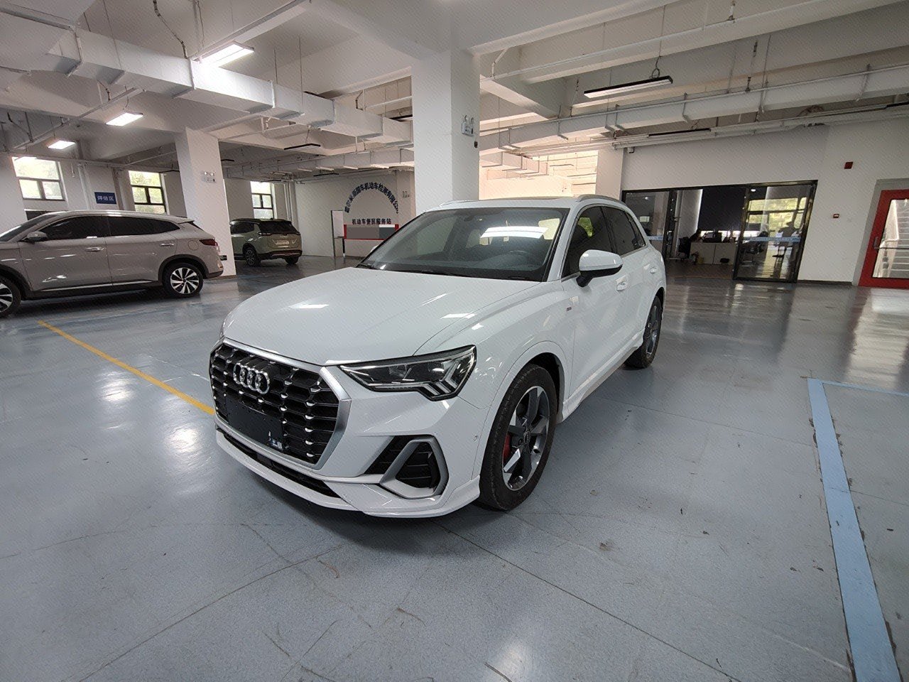 2022 image de voiture 