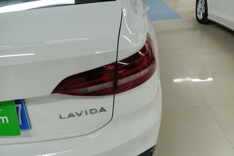 Volkswagen Lavida 2022 car image #8