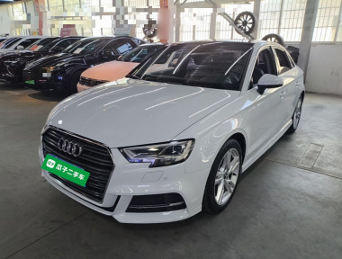 Audi A3 2019 car image 