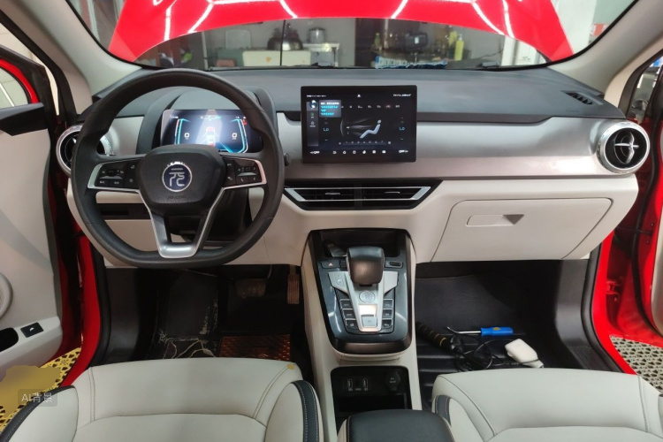 BYD Yuan Pro 2021 #11 BYD Yuan Pro 2021 car image #11