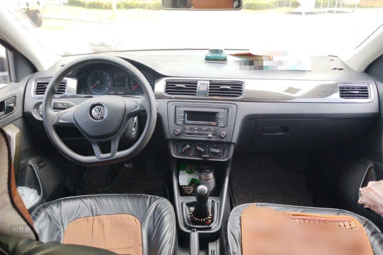 Volkswagen Santana 2017 car image #11