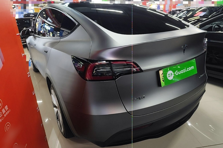 Tesla Model Y 2023 car image #5