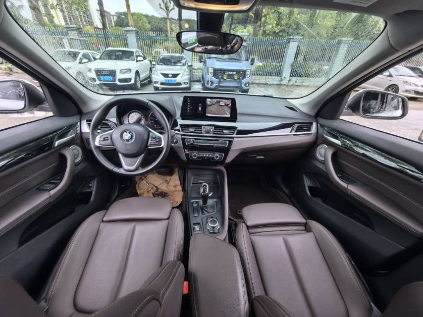 BMW X1 2021 car image #5