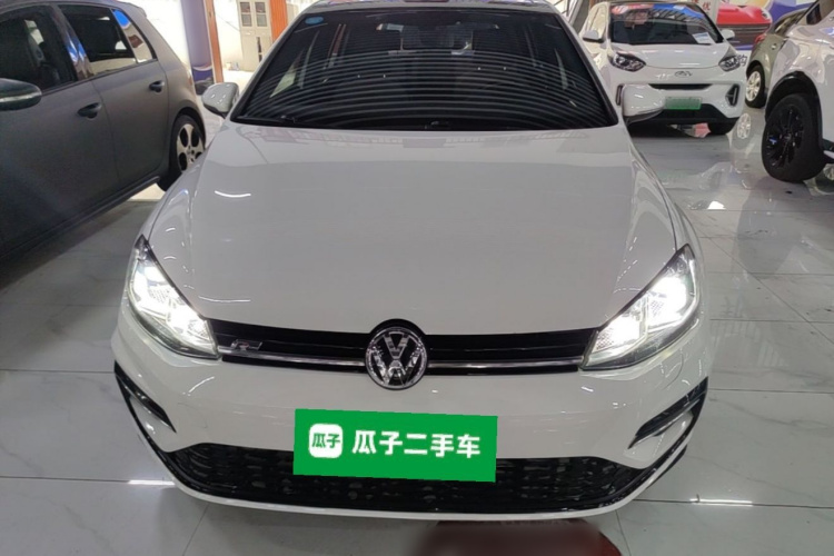 Volkswagen Golf 2019 #3 Volkswagen Golf 2019 car image #3