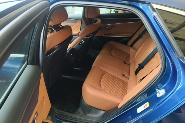 BYD Han 2021 car image #17