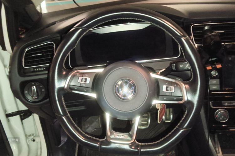 Volkswagen Golf 2019 #12 Volkswagen Golf 2019 car image #12