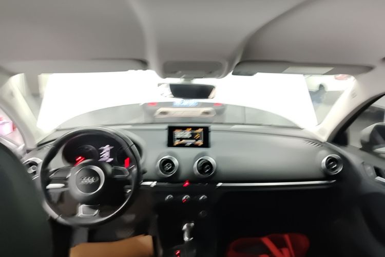 Audi A3 2017 car image #18
