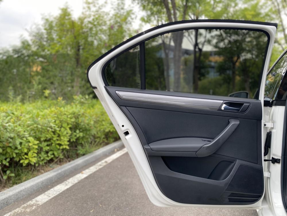 Volkswagen Santana 2019 #22 Volkswagen Santana 2019 car image #22
