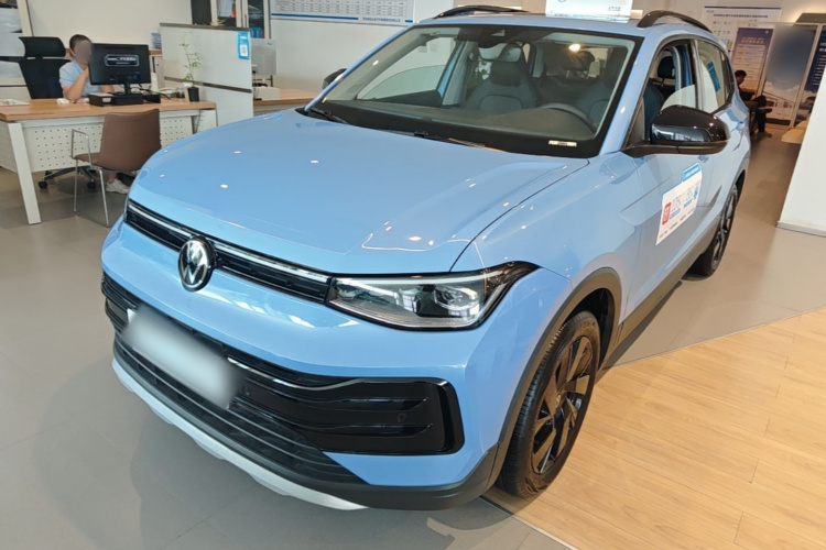 Volkswagen Tharu 2024 car image #2
