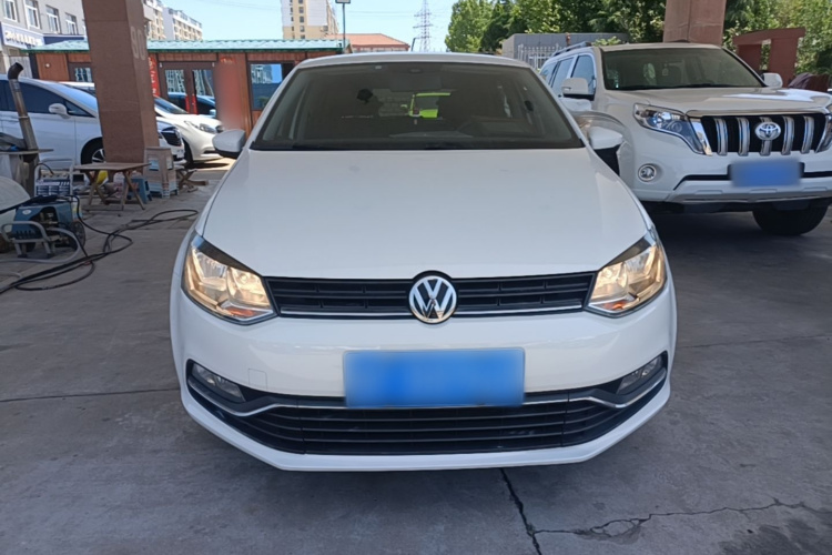 Volkswagen Polo 2016 image de voiture #3