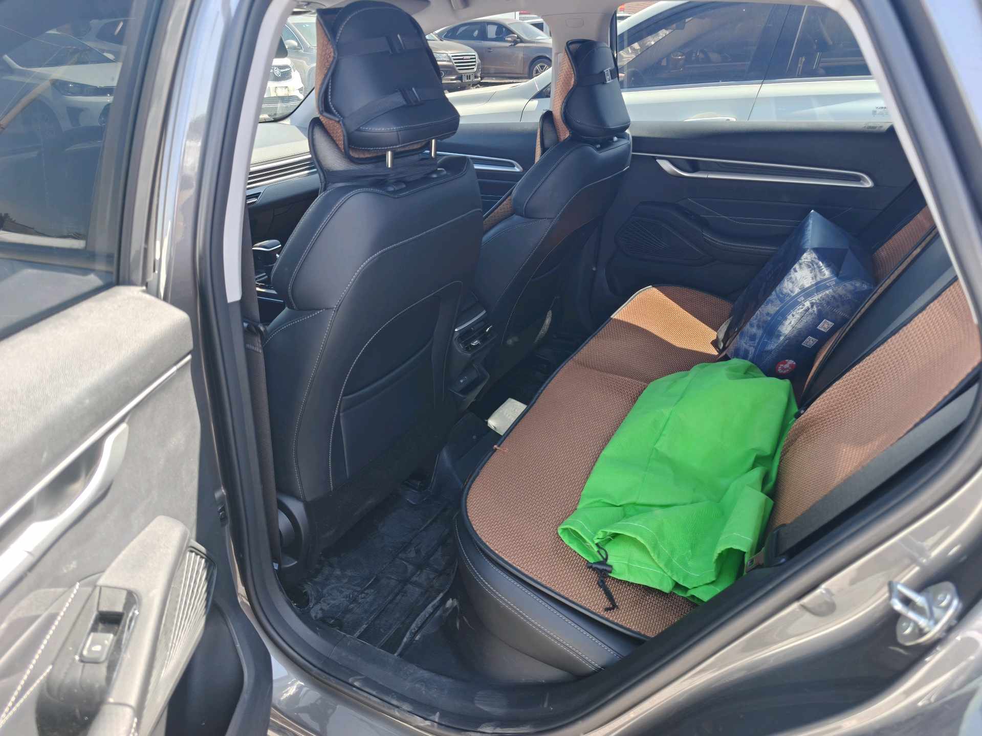 吉利汽车 缤瑞 2025 汽车图片 #5