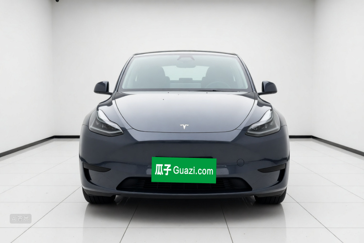 Tesla Model Y 2024 #3 Tesla Model Y 2024 car image #3