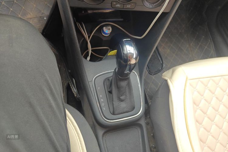 Volkswagen Polo 2016 #16 Volkswagen Polo 2016 car image #16