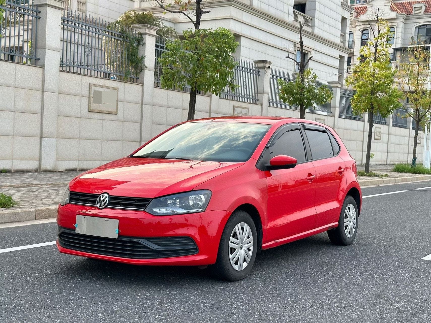 Volkswagen Polo 2017 car image 