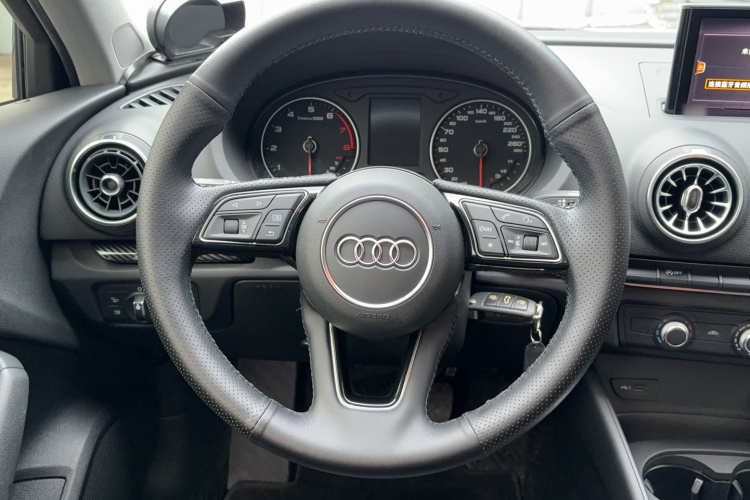 Audi A3 2018 #12 Audi A3 2018 car image #12