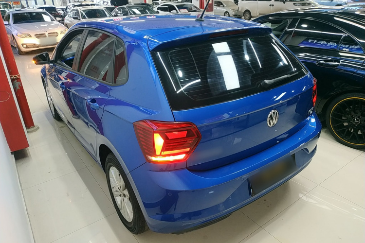 Volkswagen Polo 2021 car image #5