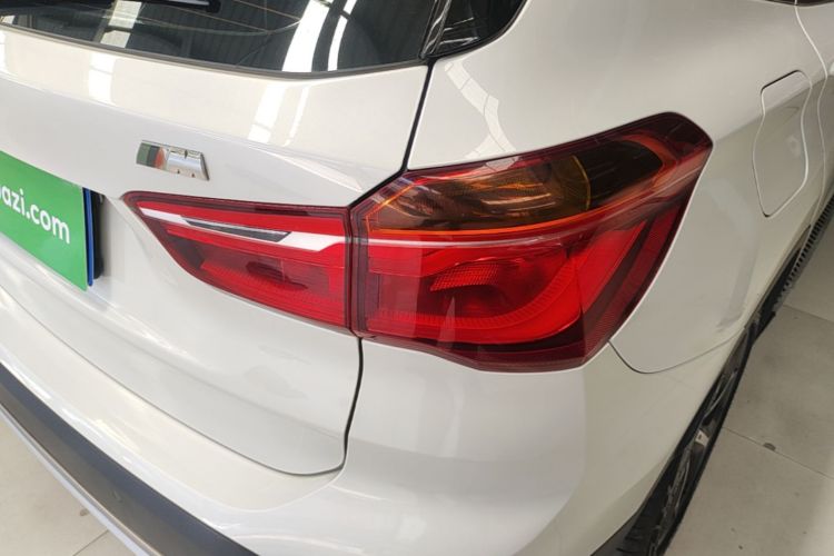 BMW X1 2017 car image #8