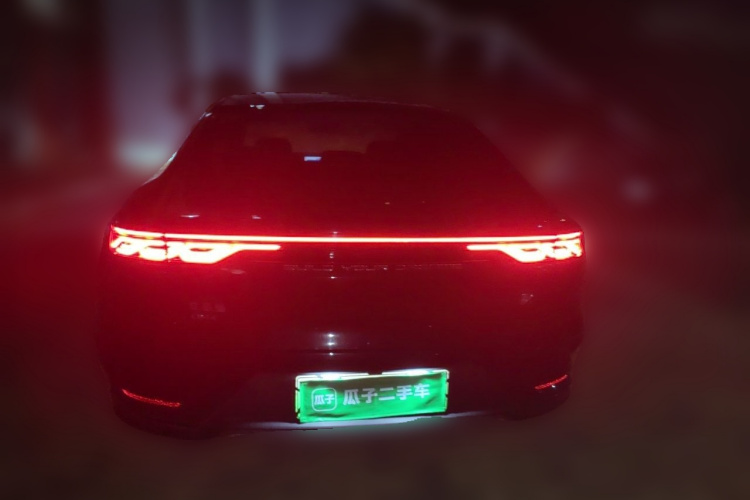 BYD Han 2023 immagine di auto #4