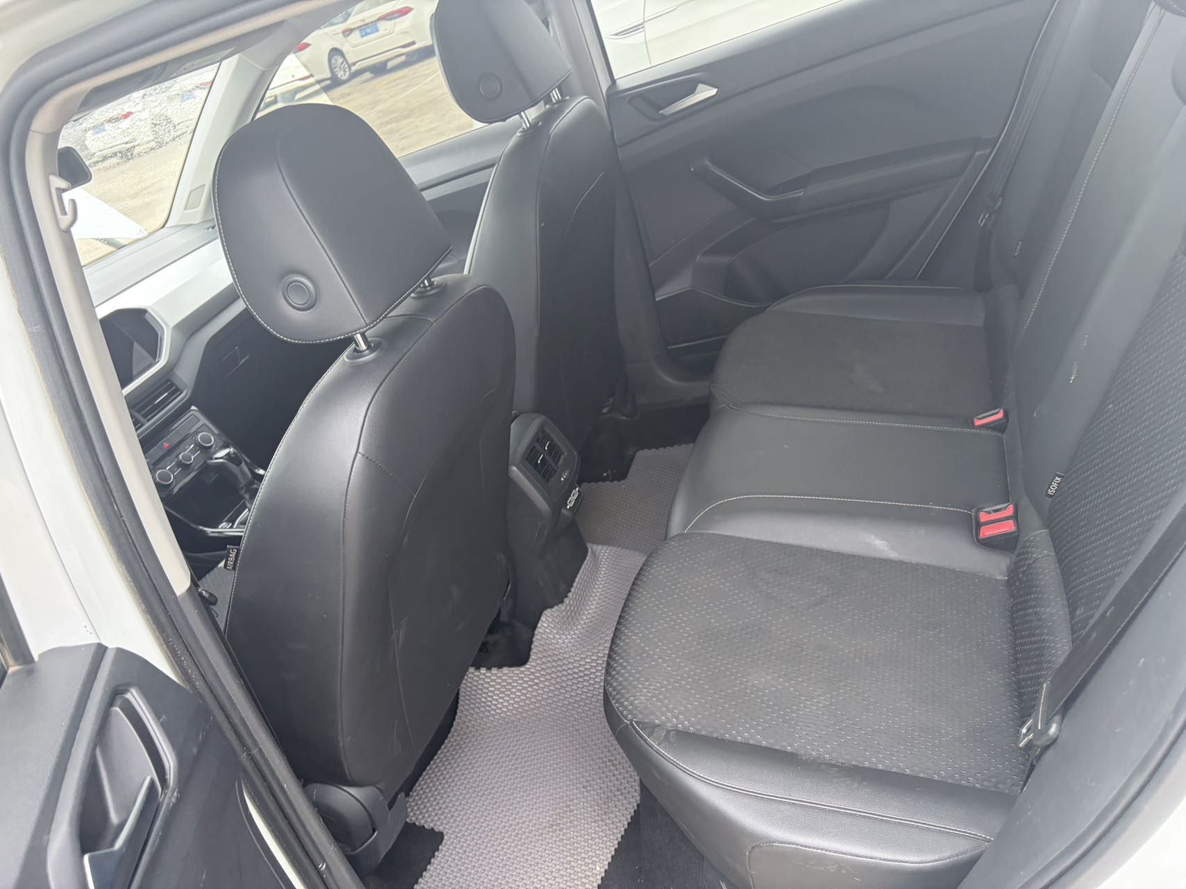 Volkswagen Tacqua 2023 imagem de carro #4