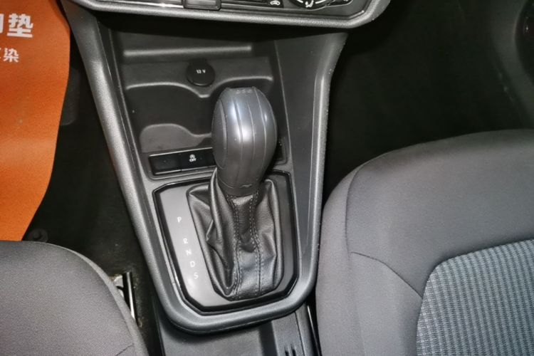 Volkswagen Santana 2020 car image #14