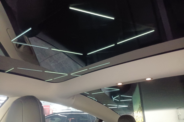 Tesla Model 3 2021 #18 Tesla Model 3 2021 car image #18