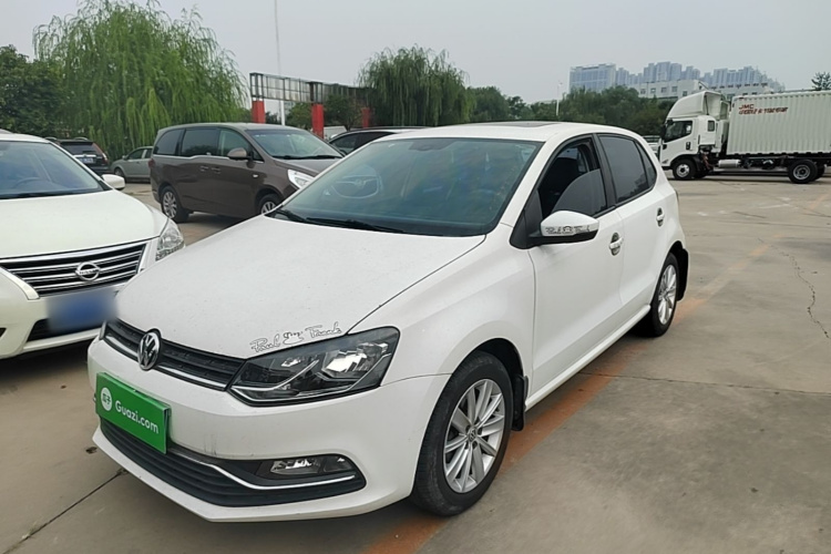 Volkswagen Polo 2015 #2 Volkswagen Polo 2015 car image #2
