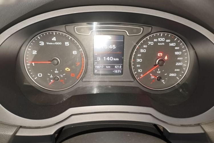 Audi Q3 2015 #14 Audi Q3 2015 car image #14