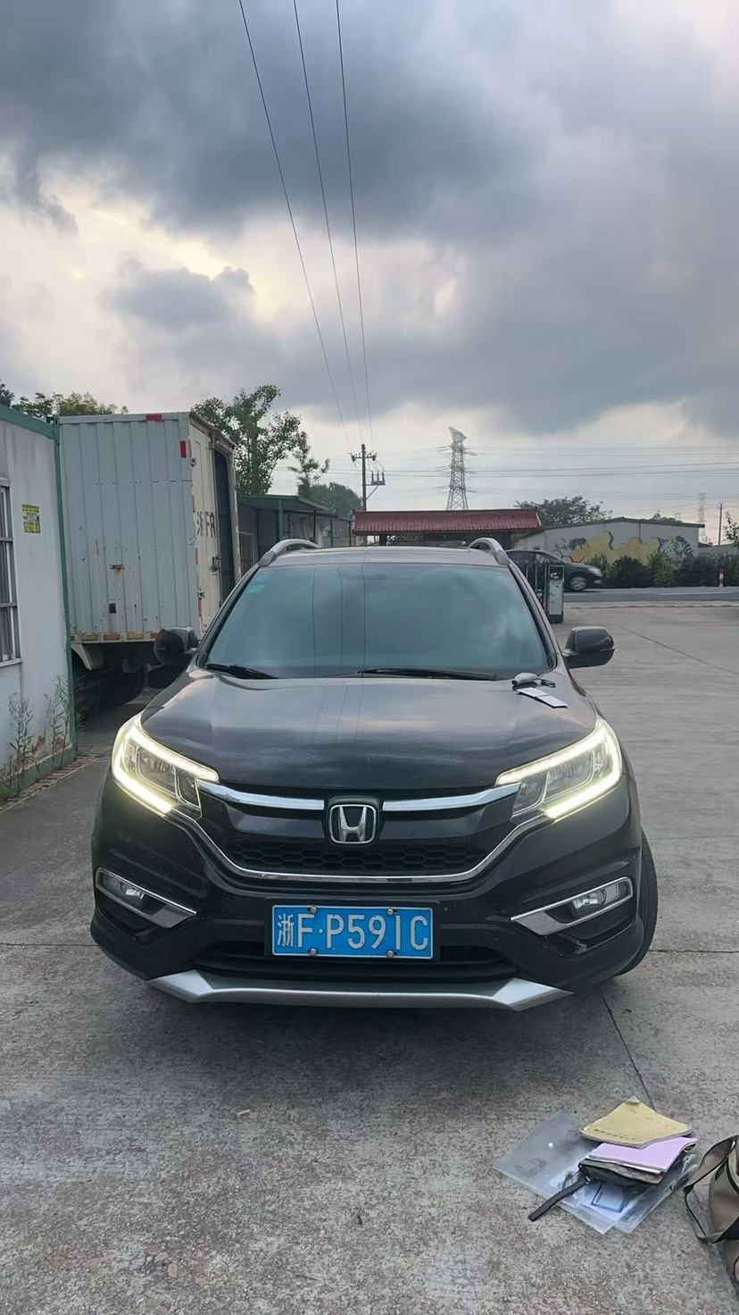 Honda CR-V 2017 Honda CR-V 2017 car image