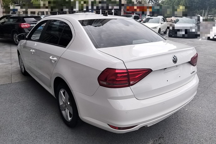 Volkswagen Lavida 2017 #5 Volkswagen Lavida 2017 car image #5