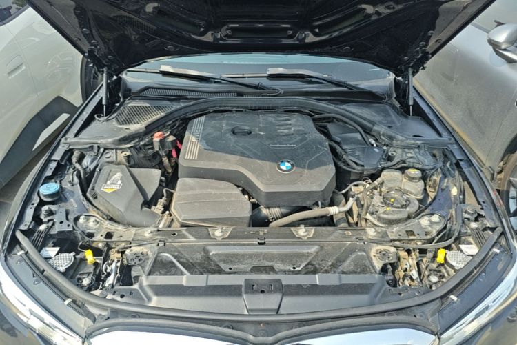 BMW 3 Series 2021 #20 BMW 3 Series 2021 car image #20